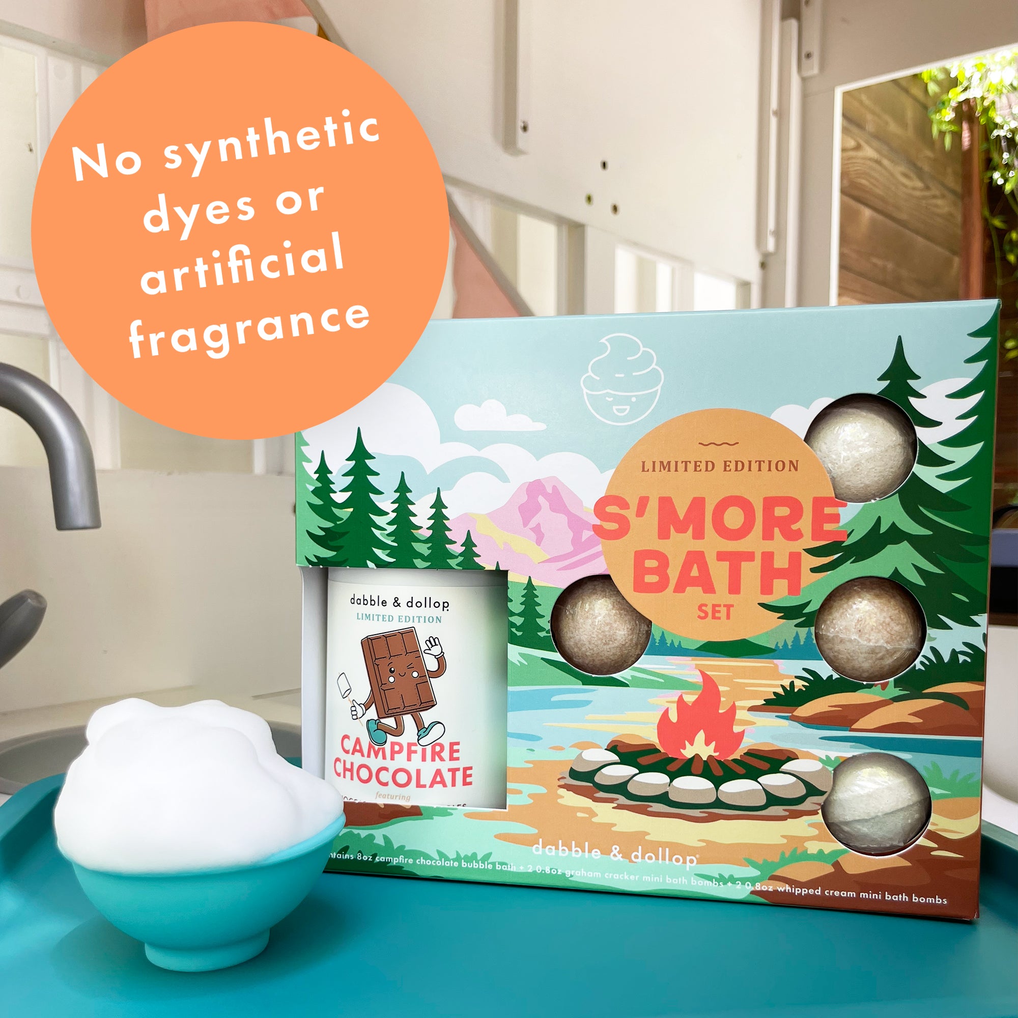 Bath Aid 入浴剤 2袋とラフドット2個のセット　新品、未使用 S'mores Bath Set | Limited Edition Bath Bombs & Bubble Bath Kit